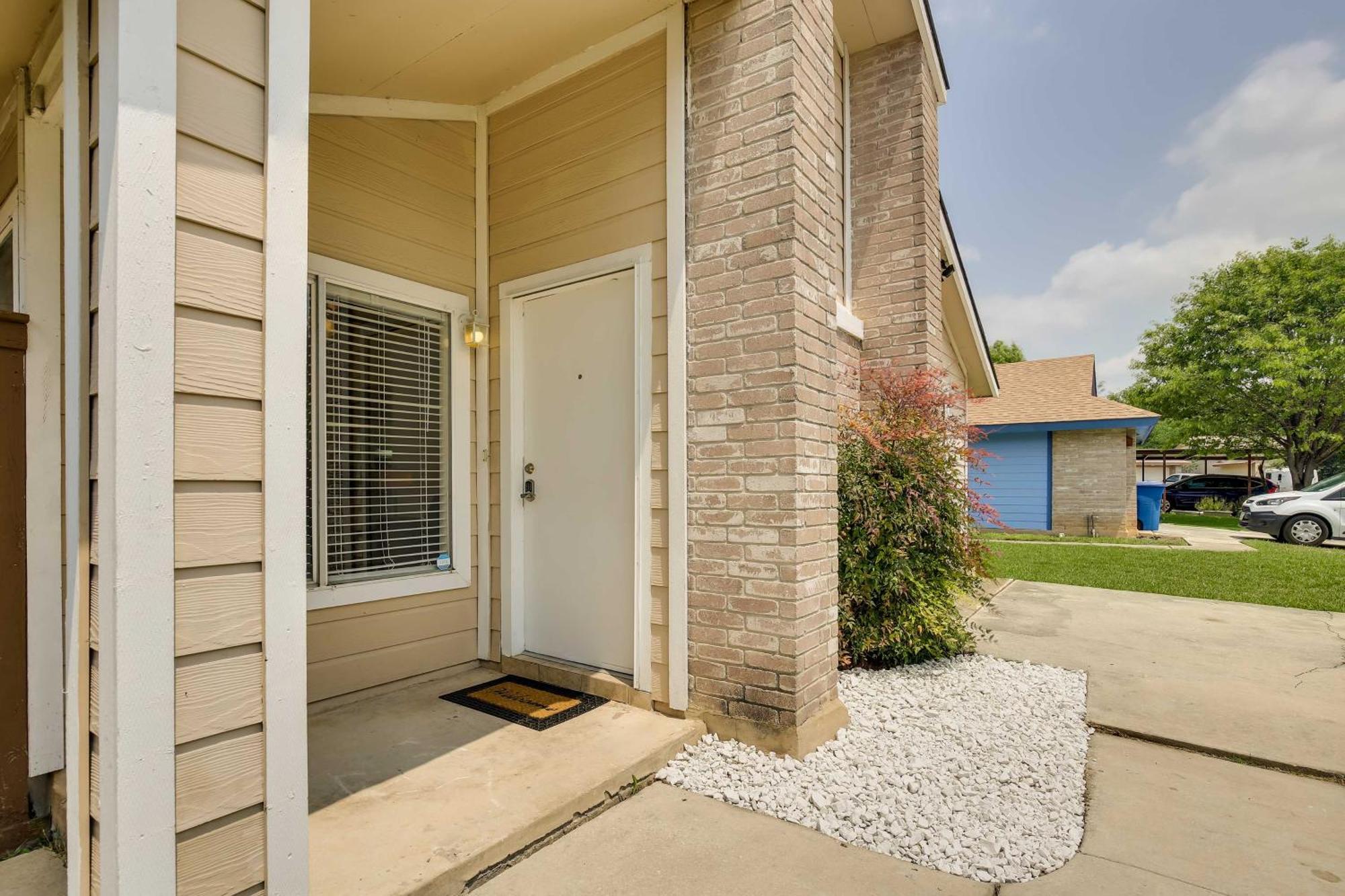 Sunny San Antonio Home With Backyard And Patio! 외부 사진