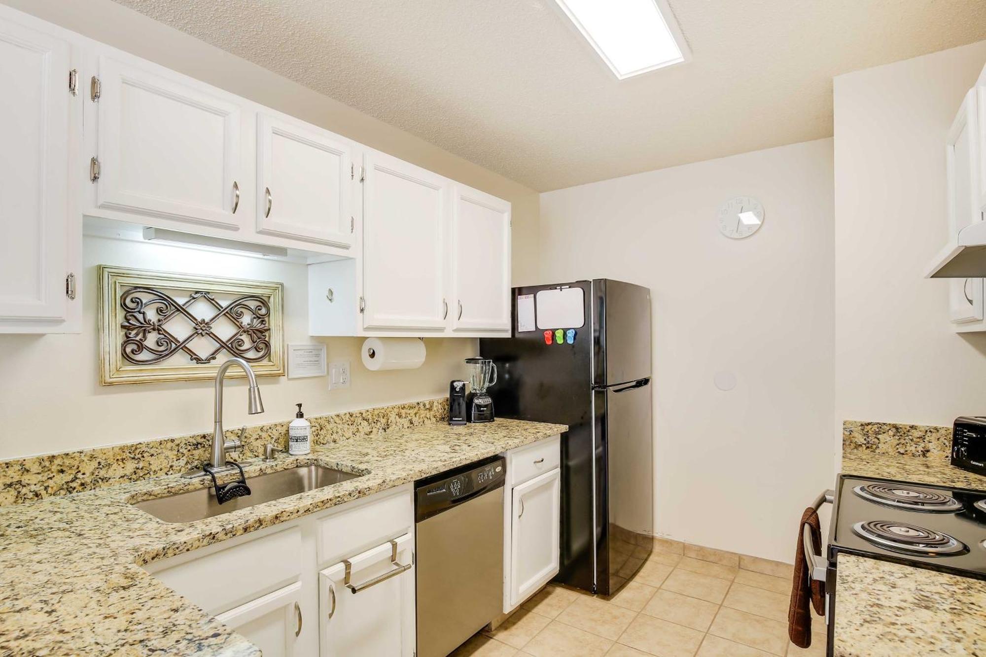 Sunny San Antonio Home With Backyard And Patio! 외부 사진