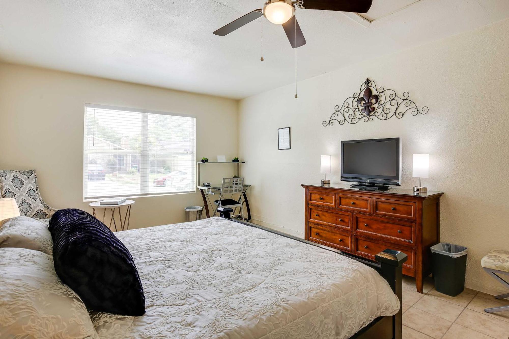 Sunny San Antonio Home With Backyard And Patio! 외부 사진